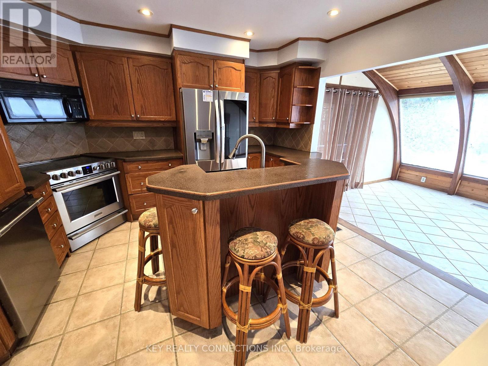 2425 Headon Forest Drive, Burlington, Ontario  L7M 3K7 - Photo 14 - W12653160