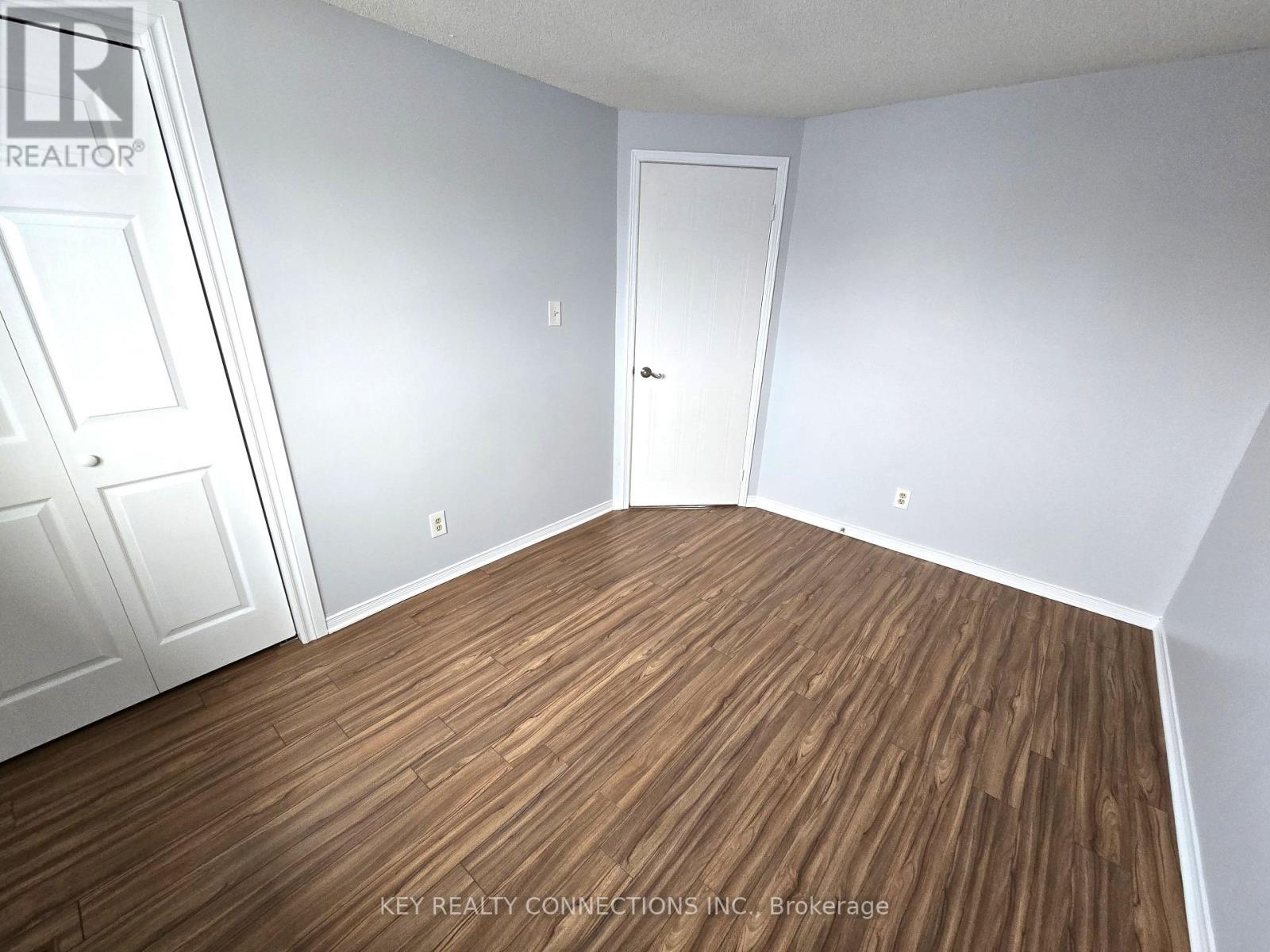 2425 Headon Forest Drive, Burlington, Ontario  L7M 3K7 - Photo 27 - W12653160