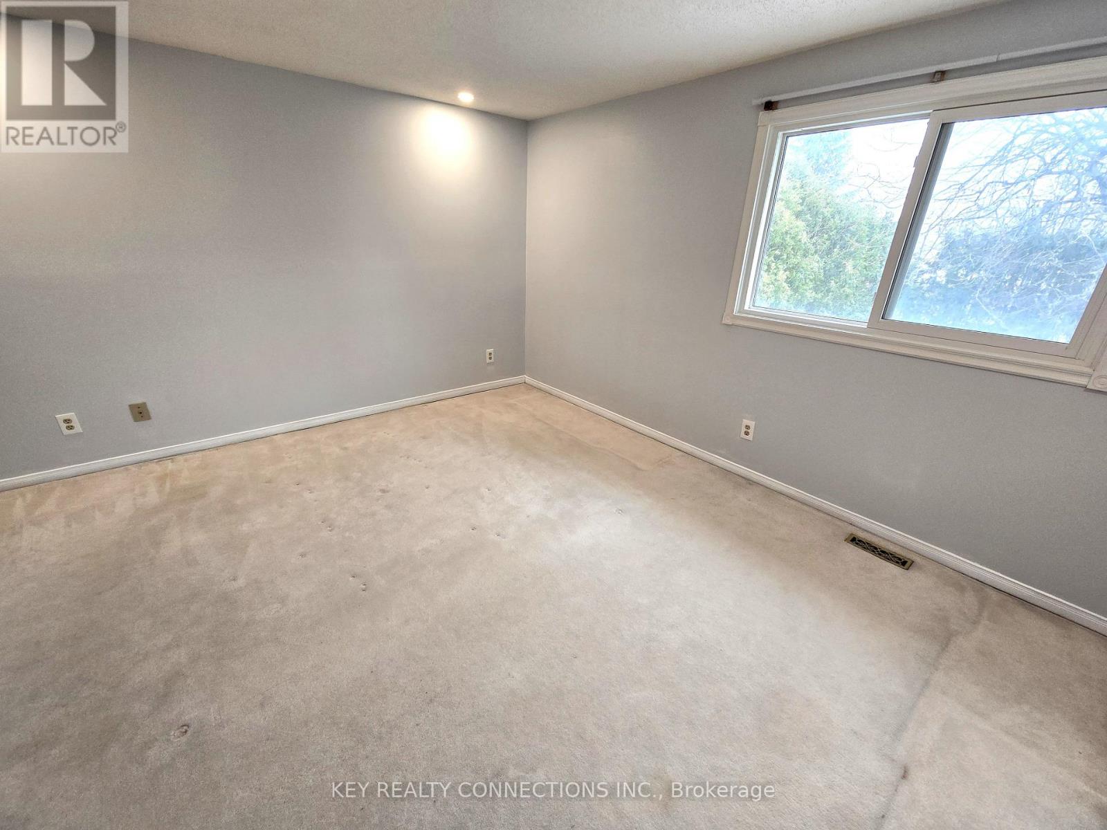 2425 Headon Forest Drive, Burlington, Ontario  L7M 3K7 - Photo 32 - W12653160