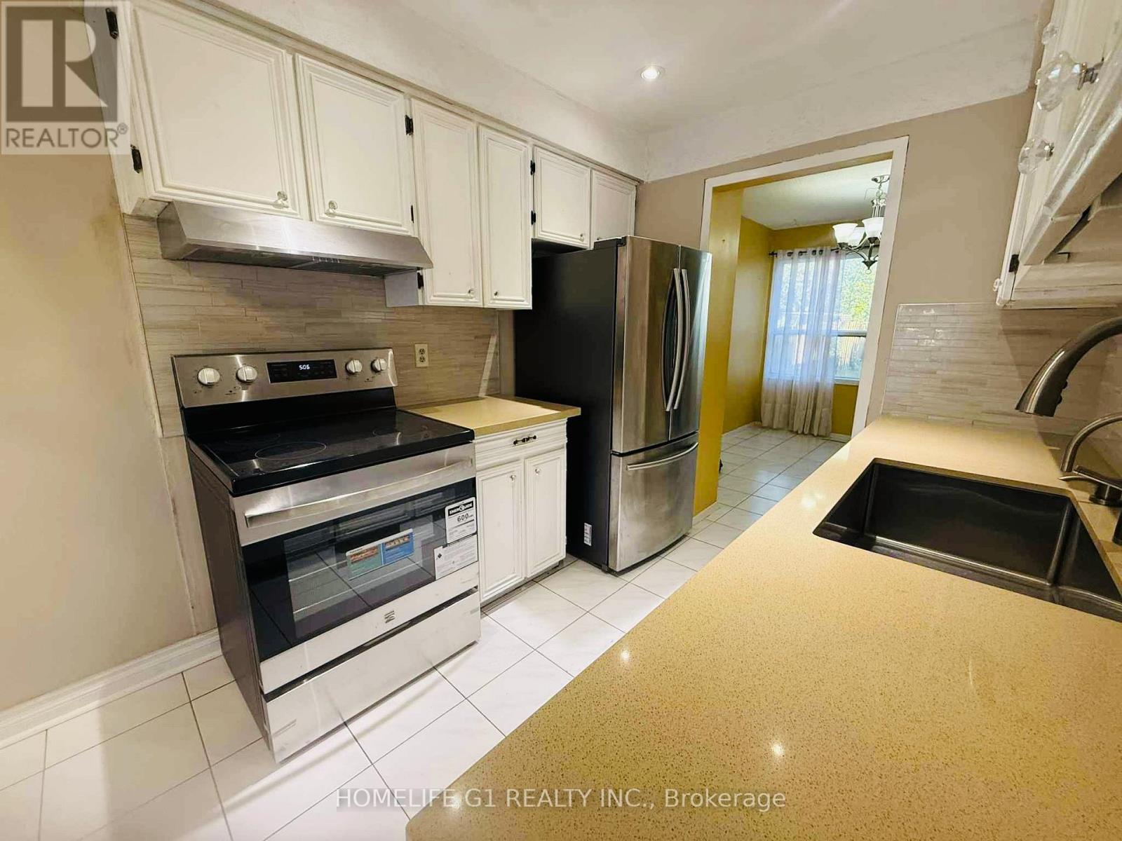 85 Simmons Boulevard, Brampton, Ontario  L6V 3V4 - Photo 10 - W12653172