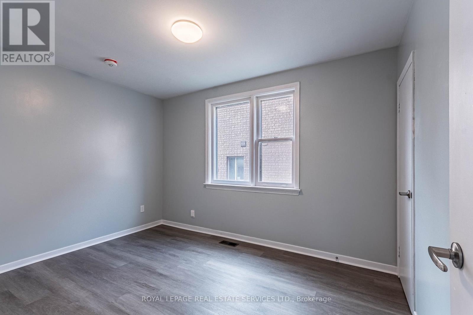 Main - 144 Lake Crescent, Toronto, Ontario  M8V 1W1 - Photo 8 - W12653178