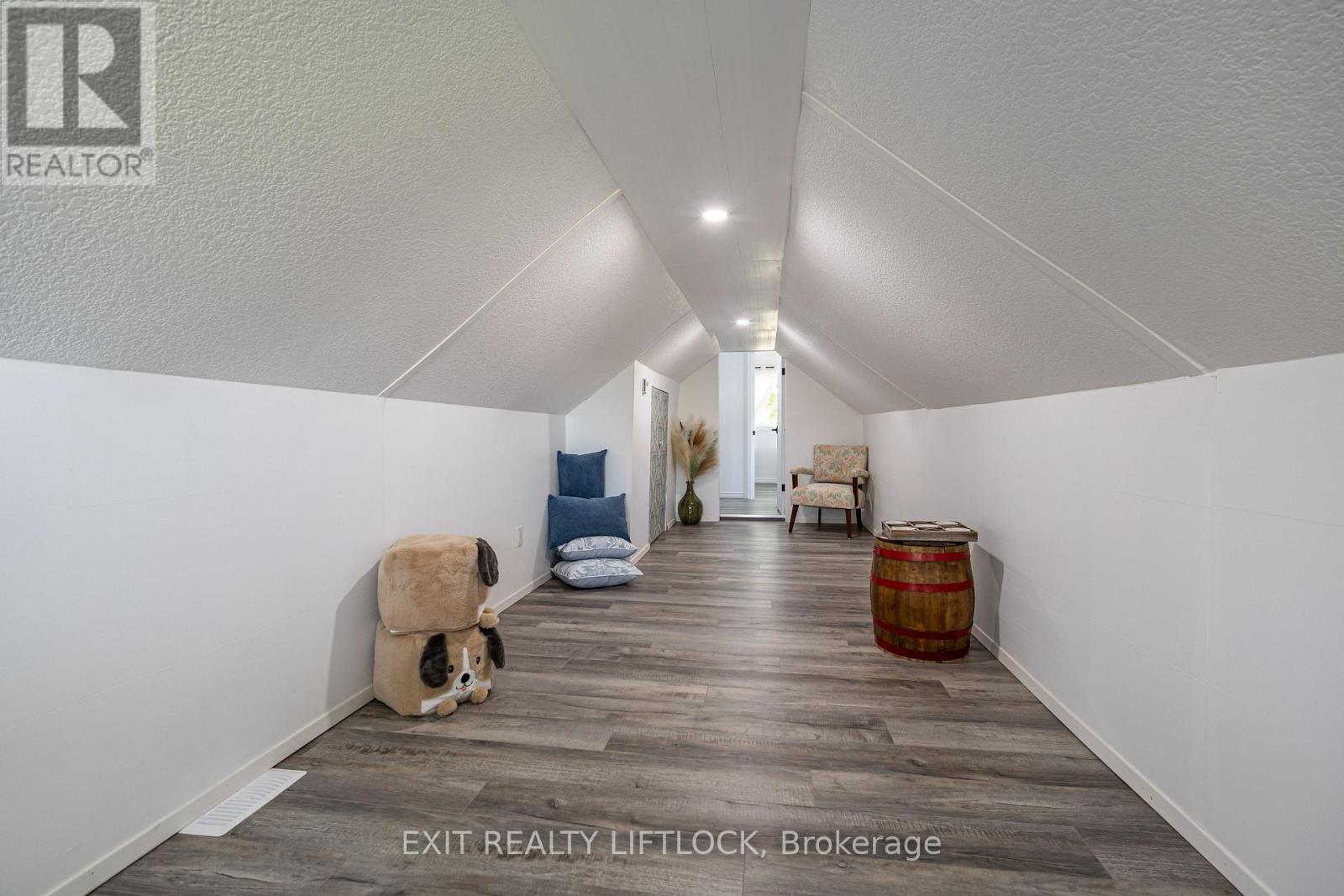 1301 County Rd 28, Otonabee-South Monaghan, Ontario  K0L 1V0 - Photo 26 - X12332297