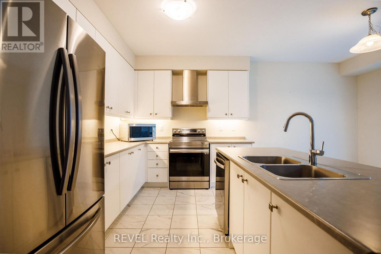 16 Stern Drive, Welland (Dain City), Ontario  L3B 0M2 - Photo 10 - X12653212