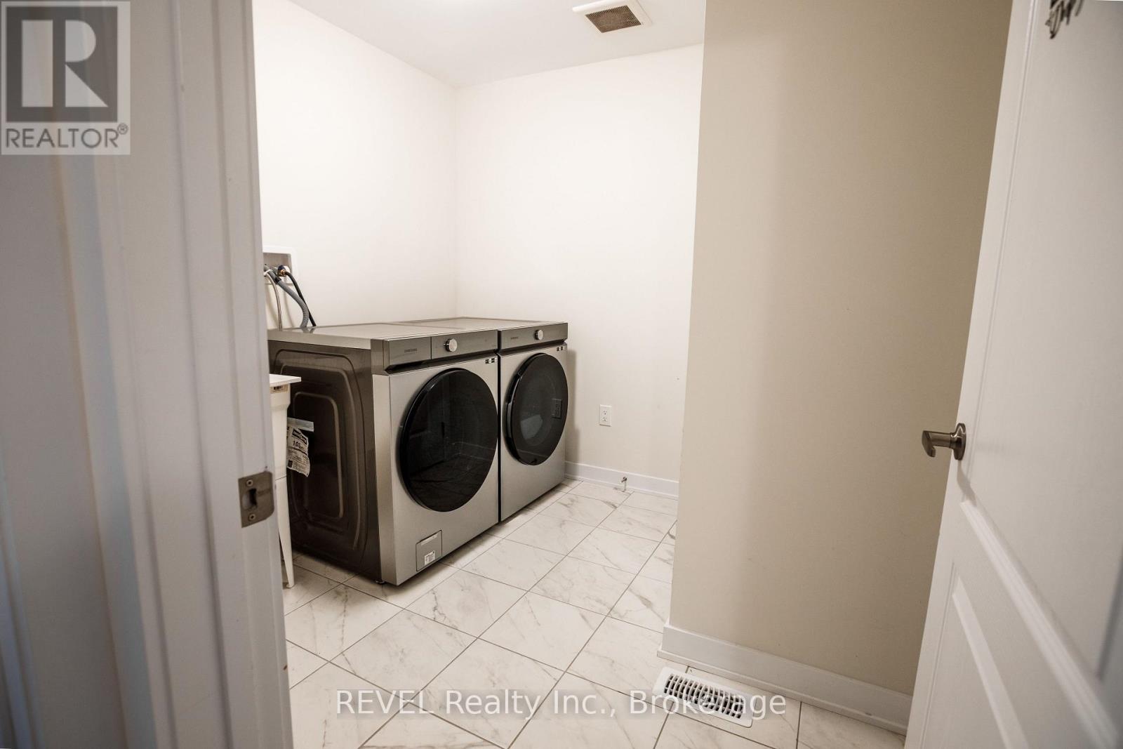 16 Stern Drive, Welland (Dain City), Ontario  L3B 0M2 - Photo 18 - X12653212