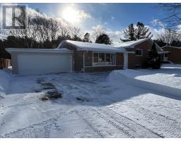 17 LOCKE AVENUE, Clearview, Ontario