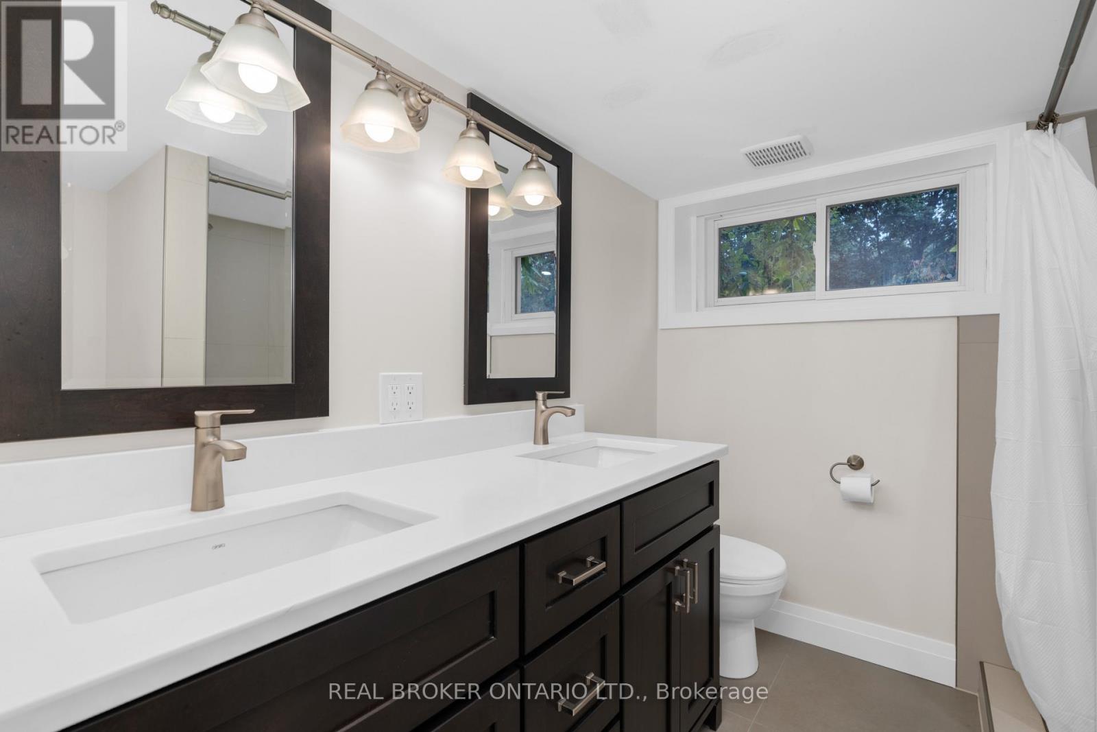 17 Locke Avenue, Clearview (Stayner), Ontario  L0M 1S0 - Photo 25 - S12427999