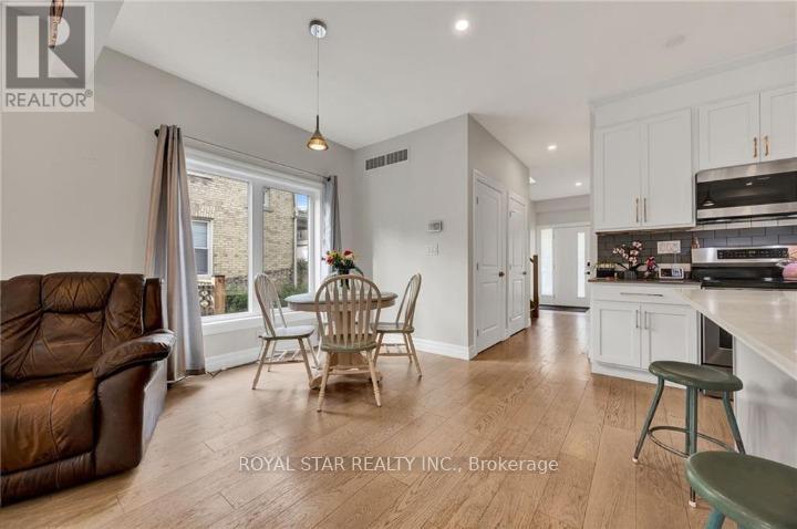 Upper - 119 Waterloo Street, Kitchener, Ontario  N2H 3V5 - Photo 25 - X12645488