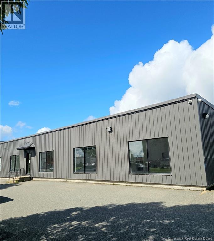 837 Prospect Street, Fredericton, New Brunswick  E3B 5Y4 - Photo 2 - NB131507