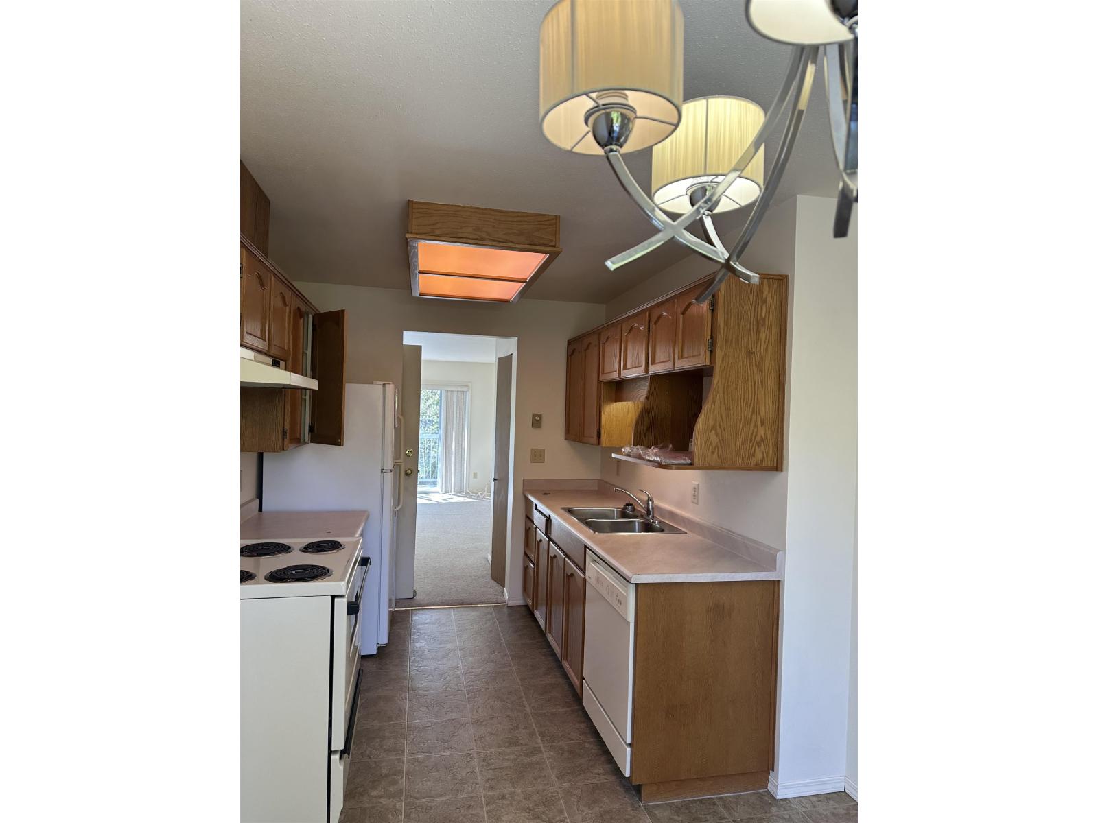 1-10 9416 Hazel Street, Chilliwack Proper East, Chilliwack, British Columbia  V2P 5N1 - Photo 8 - C8074757