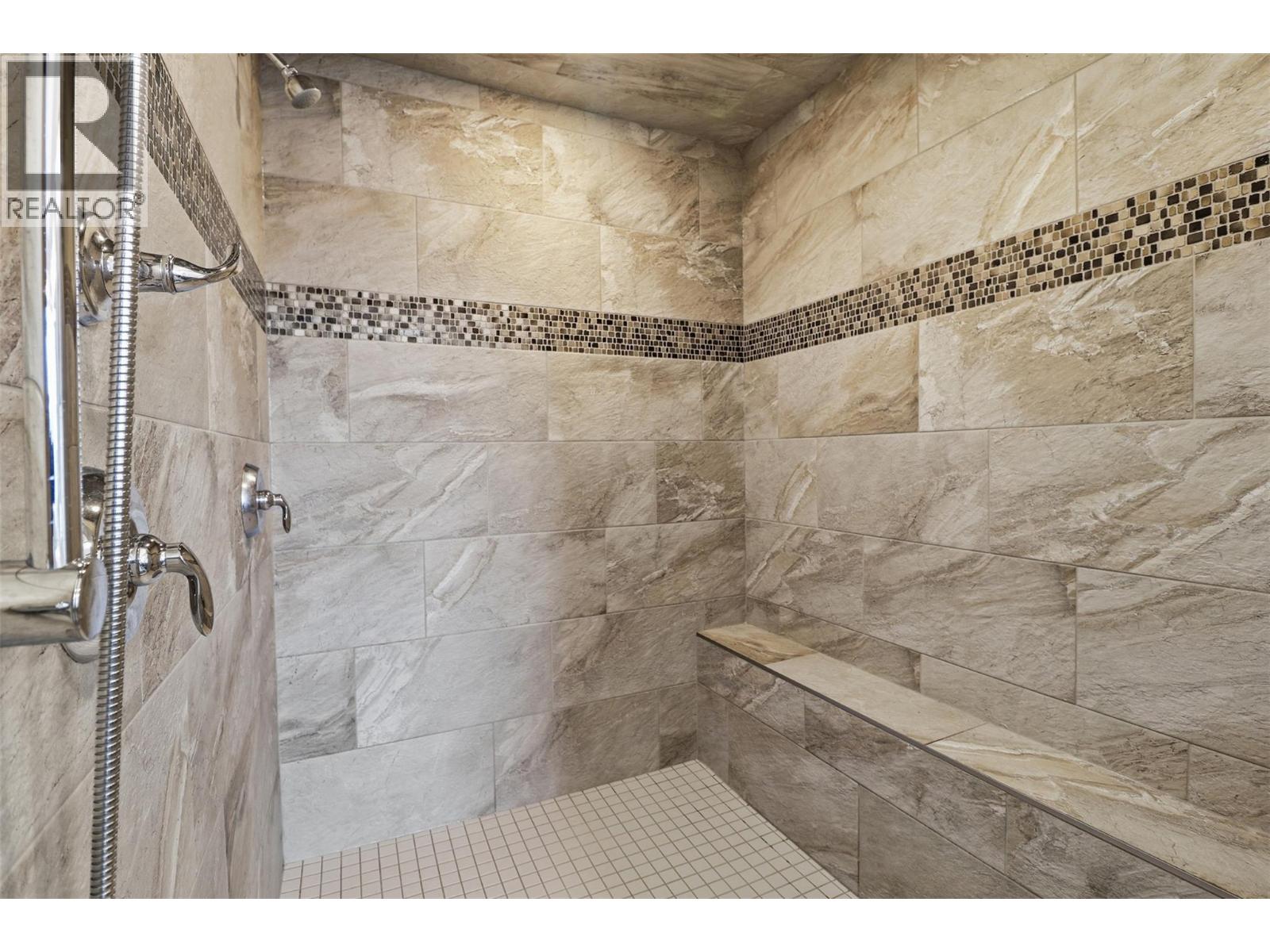 1332 Kinross Place, Kamloops, British Columbia  V1S 0B8 - Photo 23 - 10371637