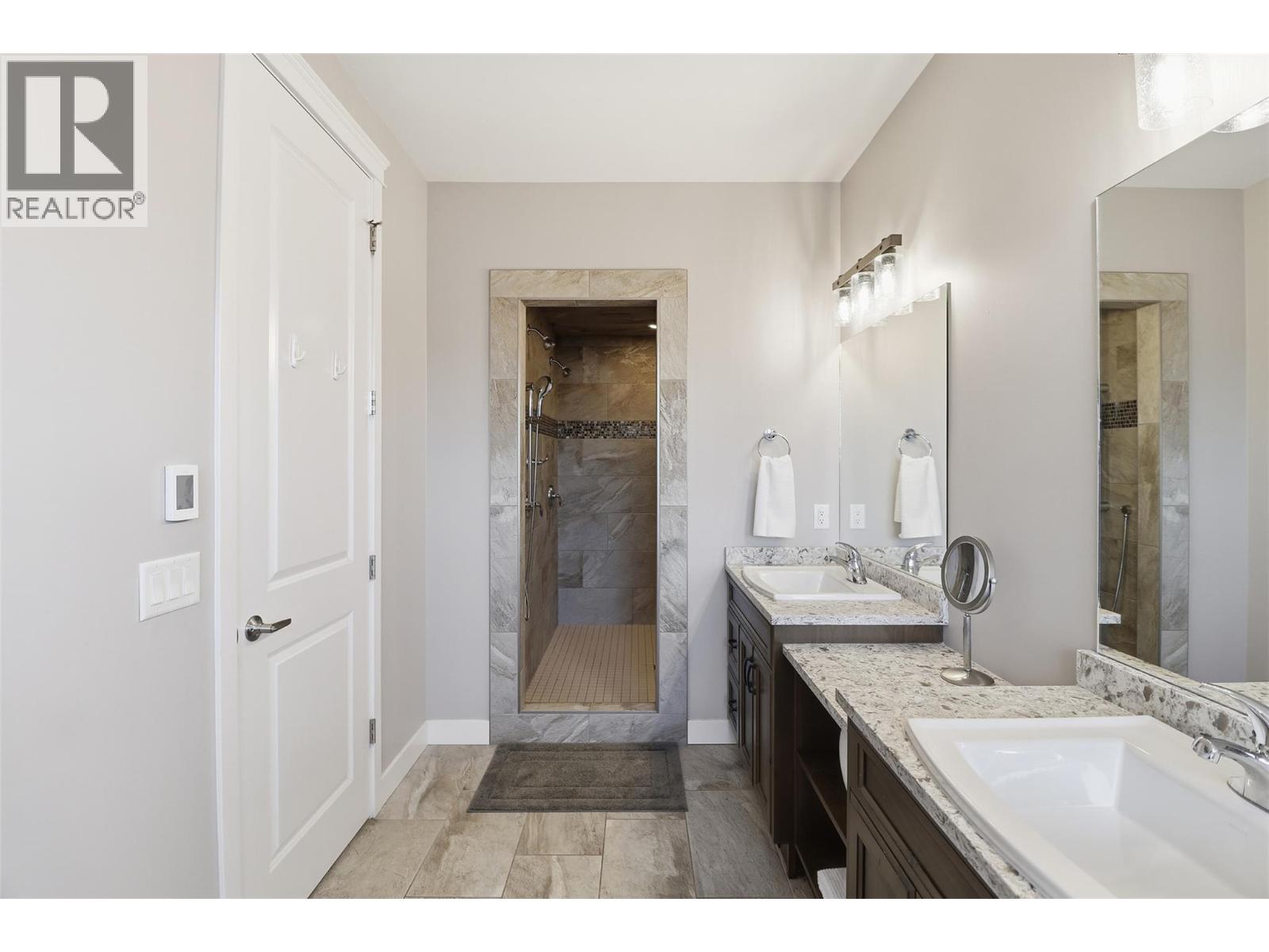 1332 Kinross Place, Kamloops, British Columbia  V1S 0B8 - Photo 22 - 10371637