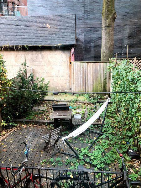 Main - 47 Stephanie Street, Toronto, Ontario  M5T 1B2 - Photo 12 - C12653196