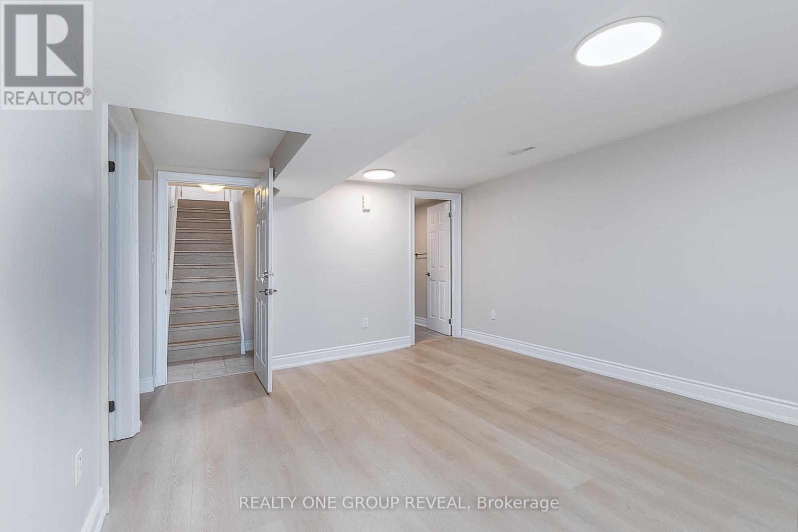 14 Taylor Road, Ajax, Ontario  L1S 2X4 - Photo 34 - E12653216