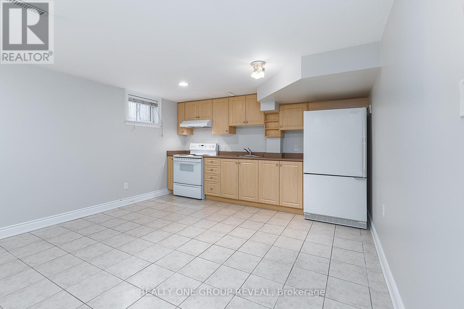 Bsmt - 14 Taylor Road, Ajax (South East), Ontario  L1S 2X4 - Photo 4 - E12653218