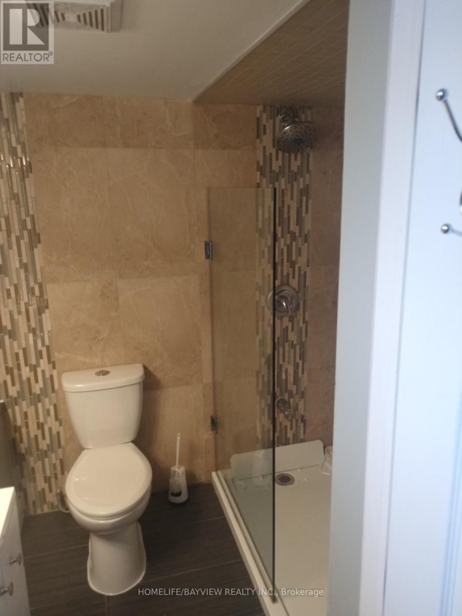 129 Matthewson Avenue, Bradford West Gwillimbury, Ontario  L3Z 0P3 - Photo 9 - N12653246