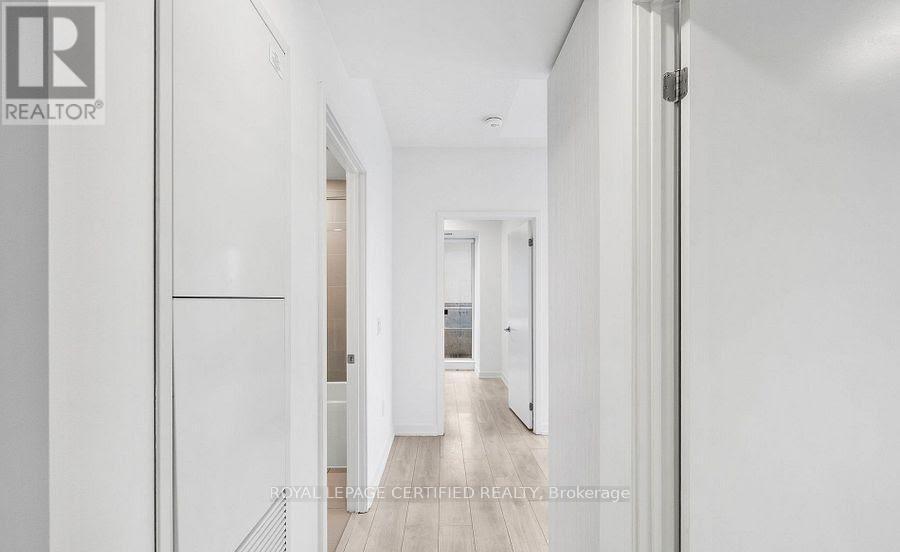 1611 - 225 Sumach Street, Toronto (Regent Park), Ontario  M5A 0P8 - Photo 8 - C12652496