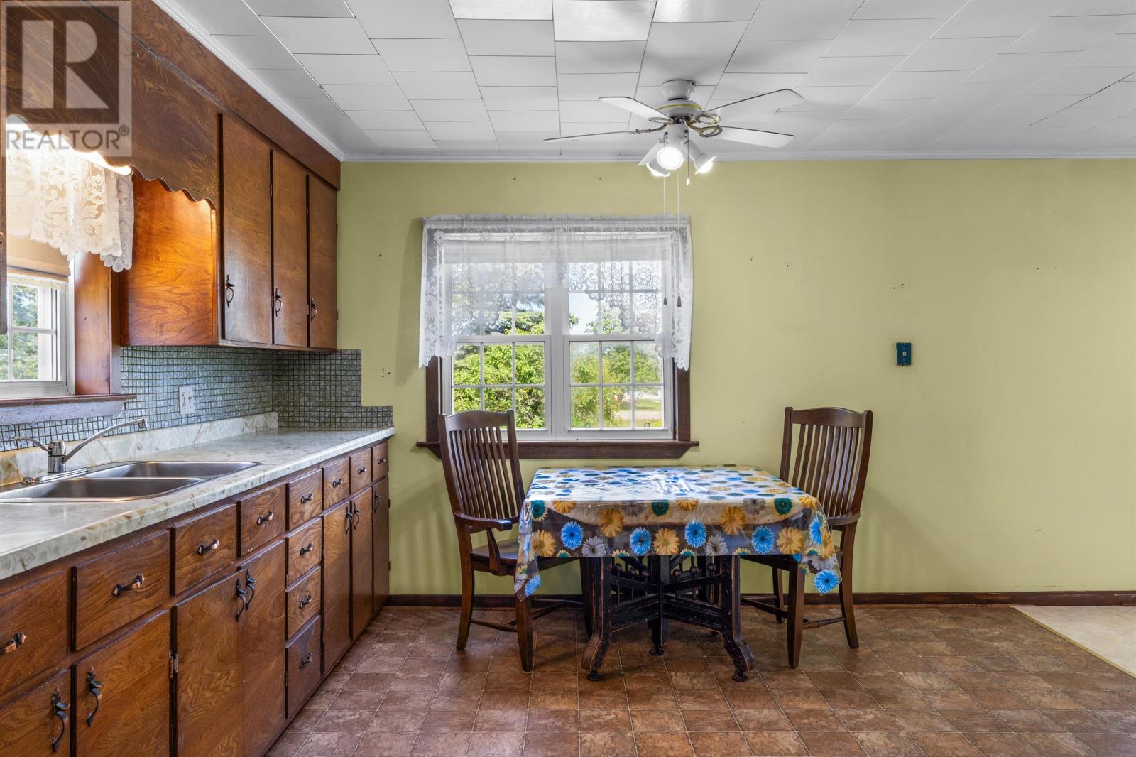 1613 Rustico Road, Oyster Bed Bridge, Prince Edward Island  C1E 0X8 - Photo 16 - 202529760