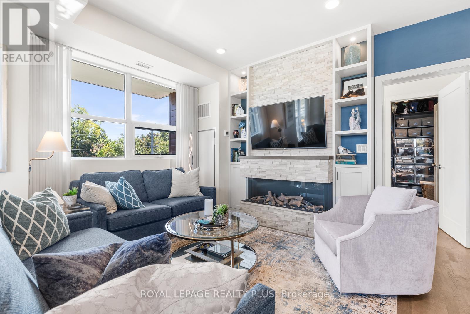 327 - 1575 Lakeshore Road W, Mississauga, Ontario L5J 0B1 - Photo 13 - W12653234