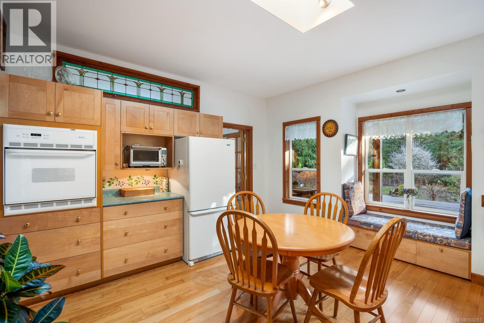 8875 Owl Cres, Denman Island, British Columbia  V0R 1T0 - Photo 17 - 1022263