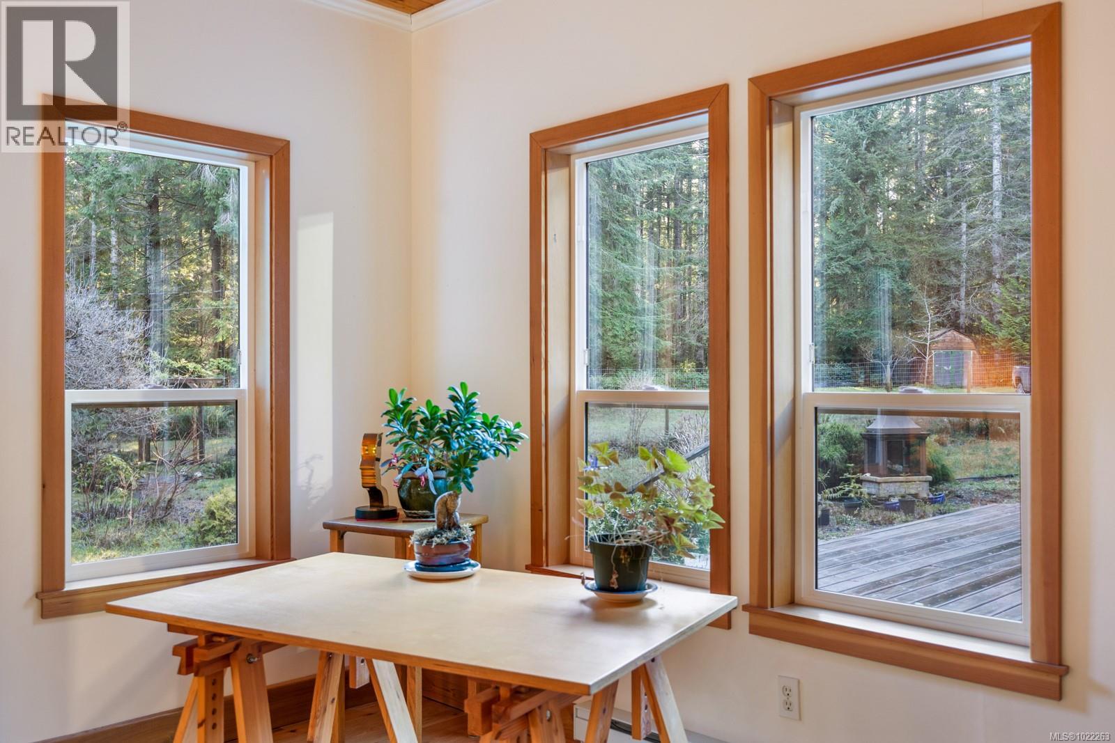 8875 Owl Cres, Denman Island, British Columbia  V0R 1T0 - Photo 21 - 1022263