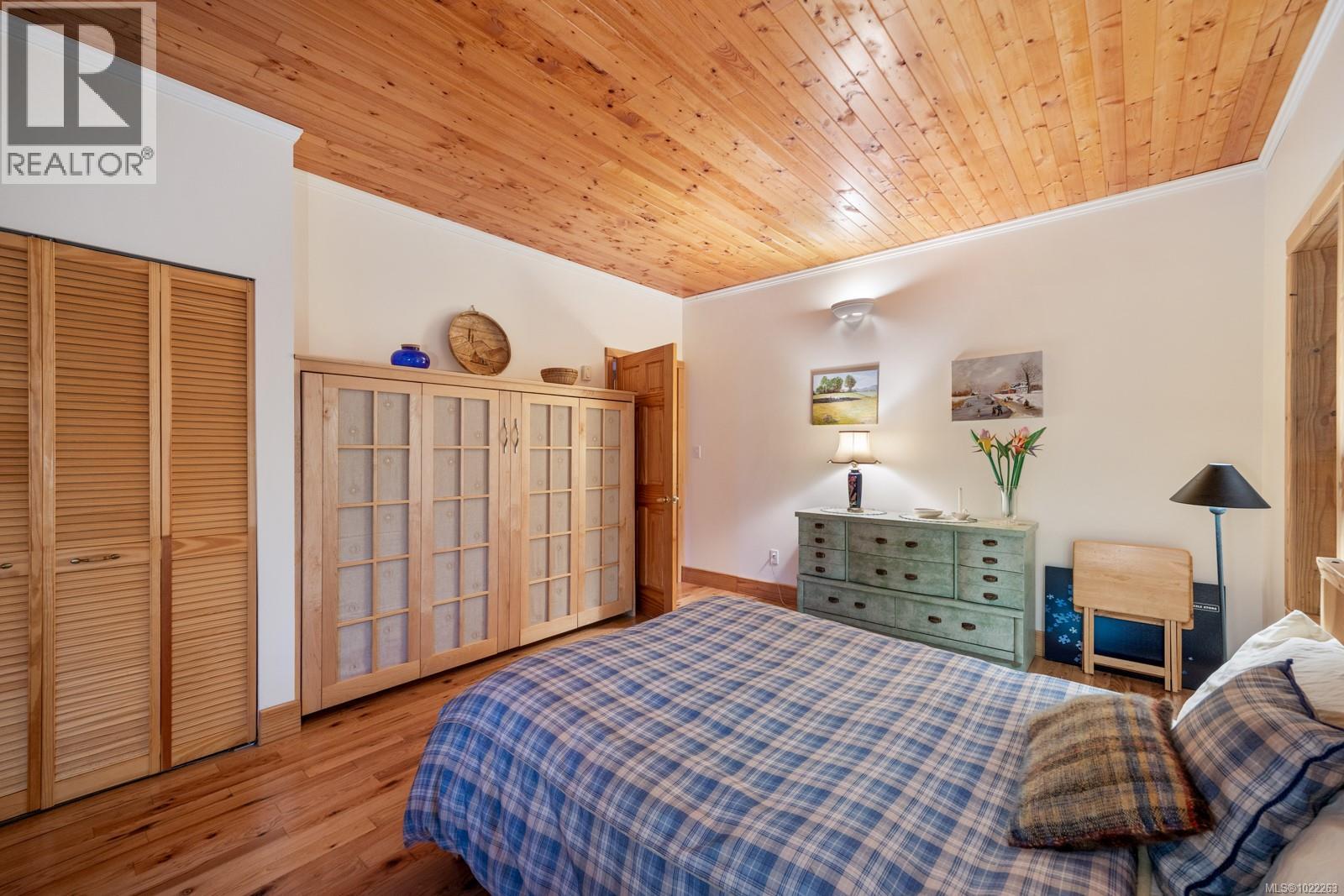 8875 Owl Cres, Denman Island, British Columbia  V0R 1T0 - Photo 22 - 1022263