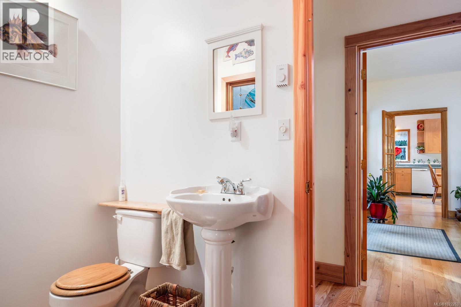 8875 Owl Cres, Denman Island, British Columbia  V0R 1T0 - Photo 23 - 1022263