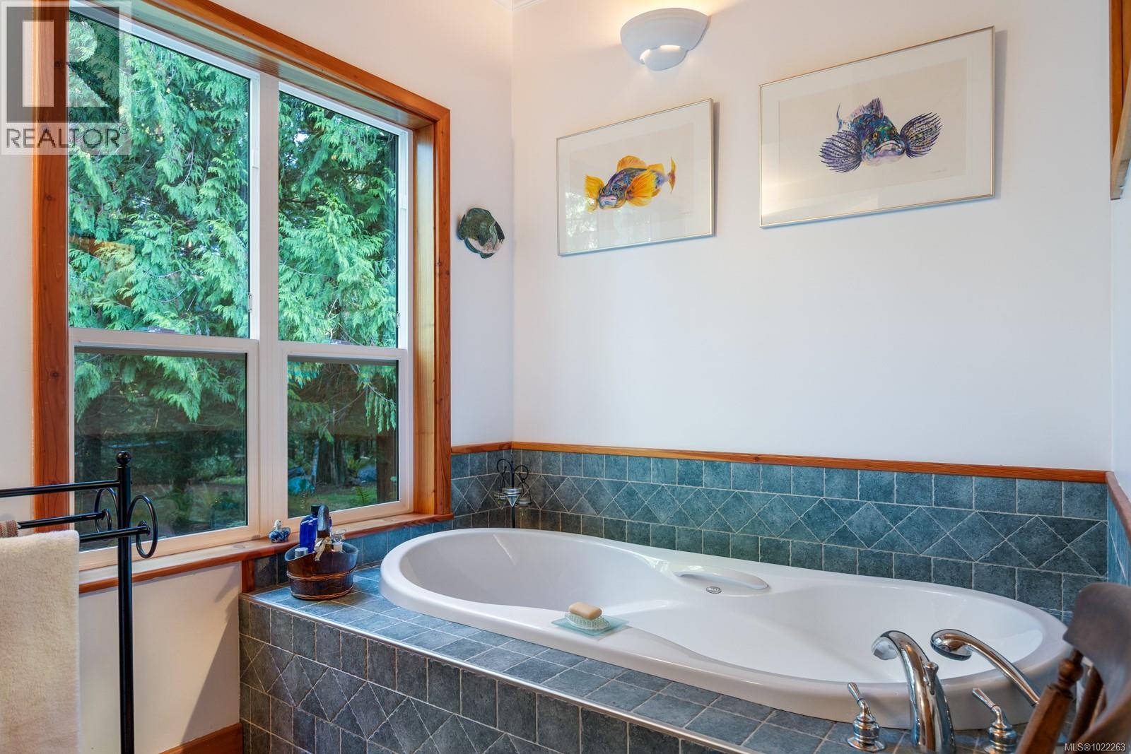 8875 Owl Cres, Denman Island, British Columbia  V0R 1T0 - Photo 24 - 1022263