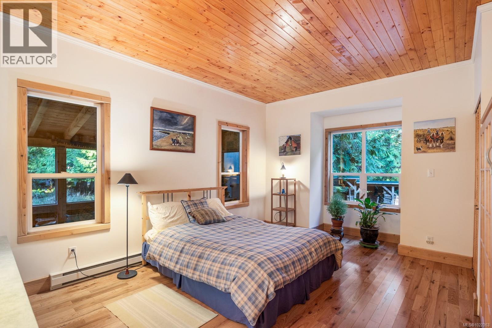 8875 Owl Cres, Denman Island, British Columbia  V0R 1T0 - Photo 26 - 1022263