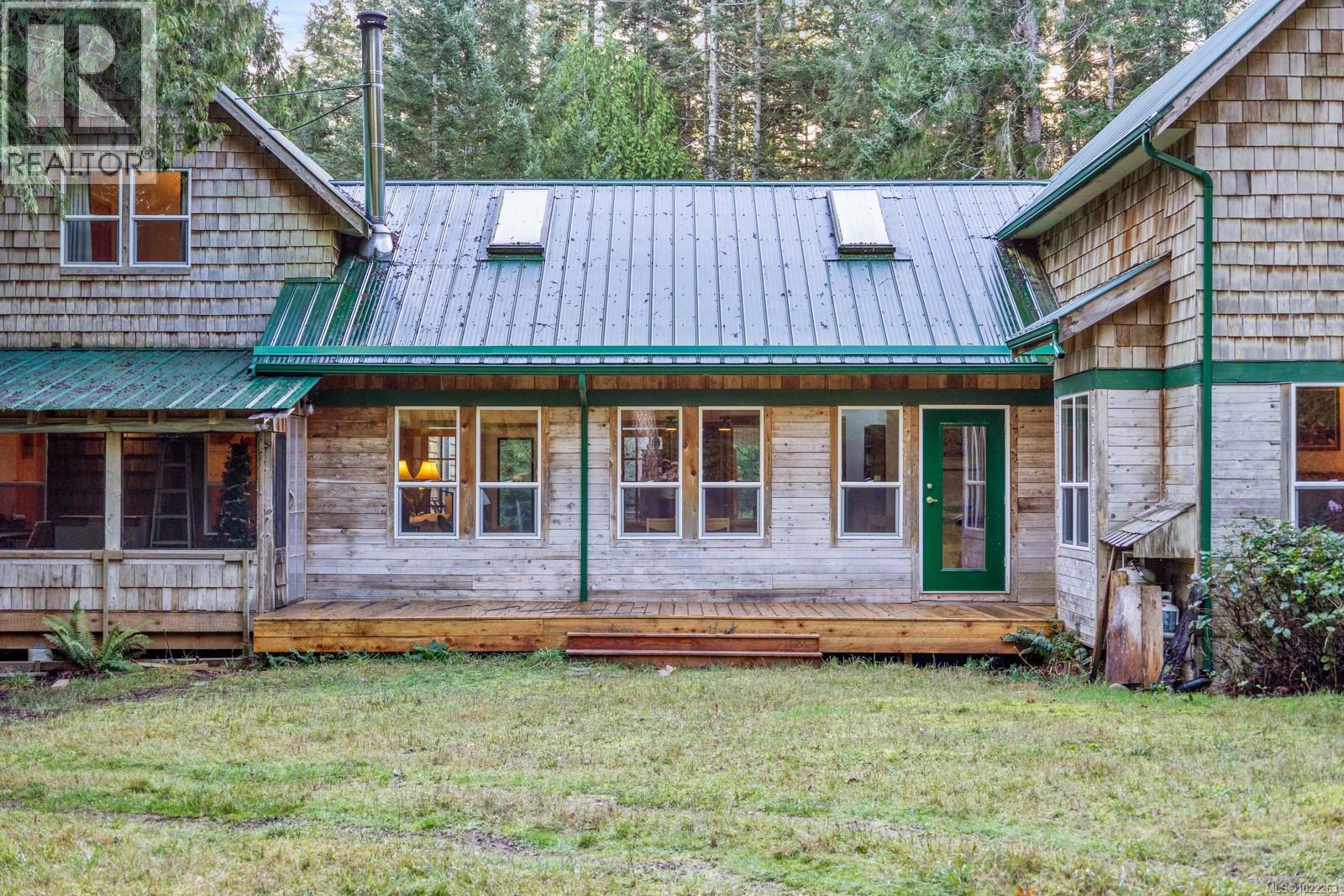 8875 Owl Cres, Denman Island, British Columbia  V0R 1T0 - Photo 38 - 1022263