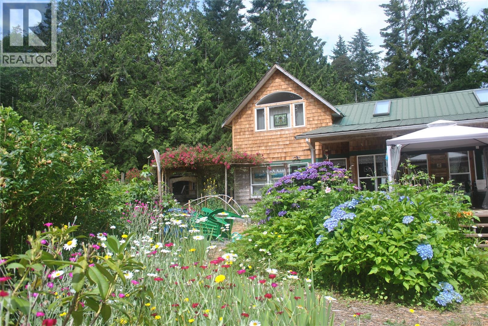 8875 Owl Cres, Denman Island, British Columbia  V0R 1T0 - Photo 41 - 1022263