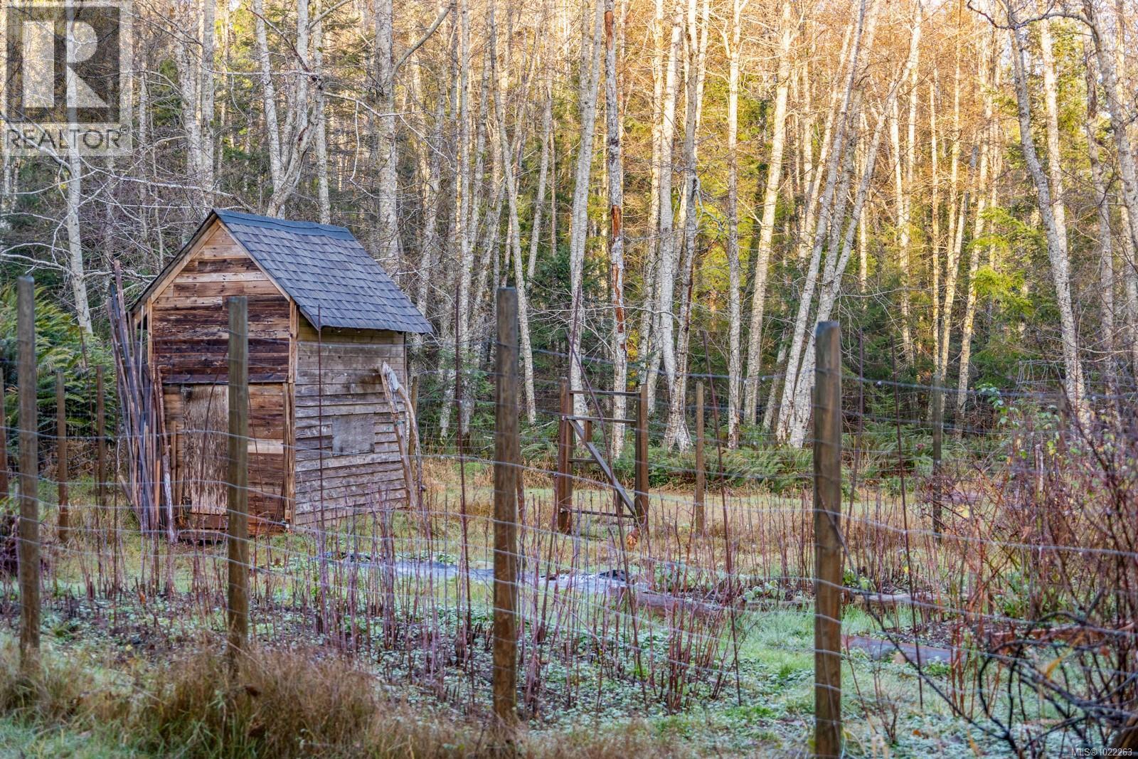 8875 Owl Cres, Denman Island, British Columbia  V0R 1T0 - Photo 52 - 1022263