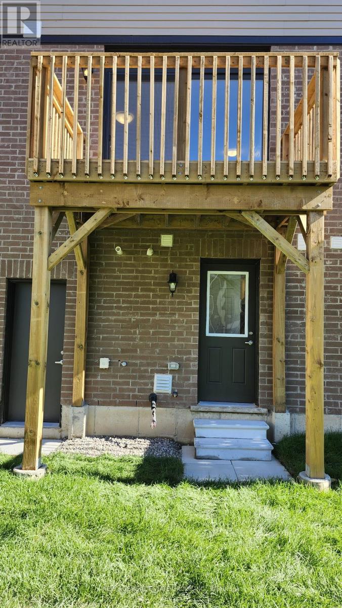 3 Hine Road, Brantford, Ontario  N3T 0W5 - Photo 35 - X12653232