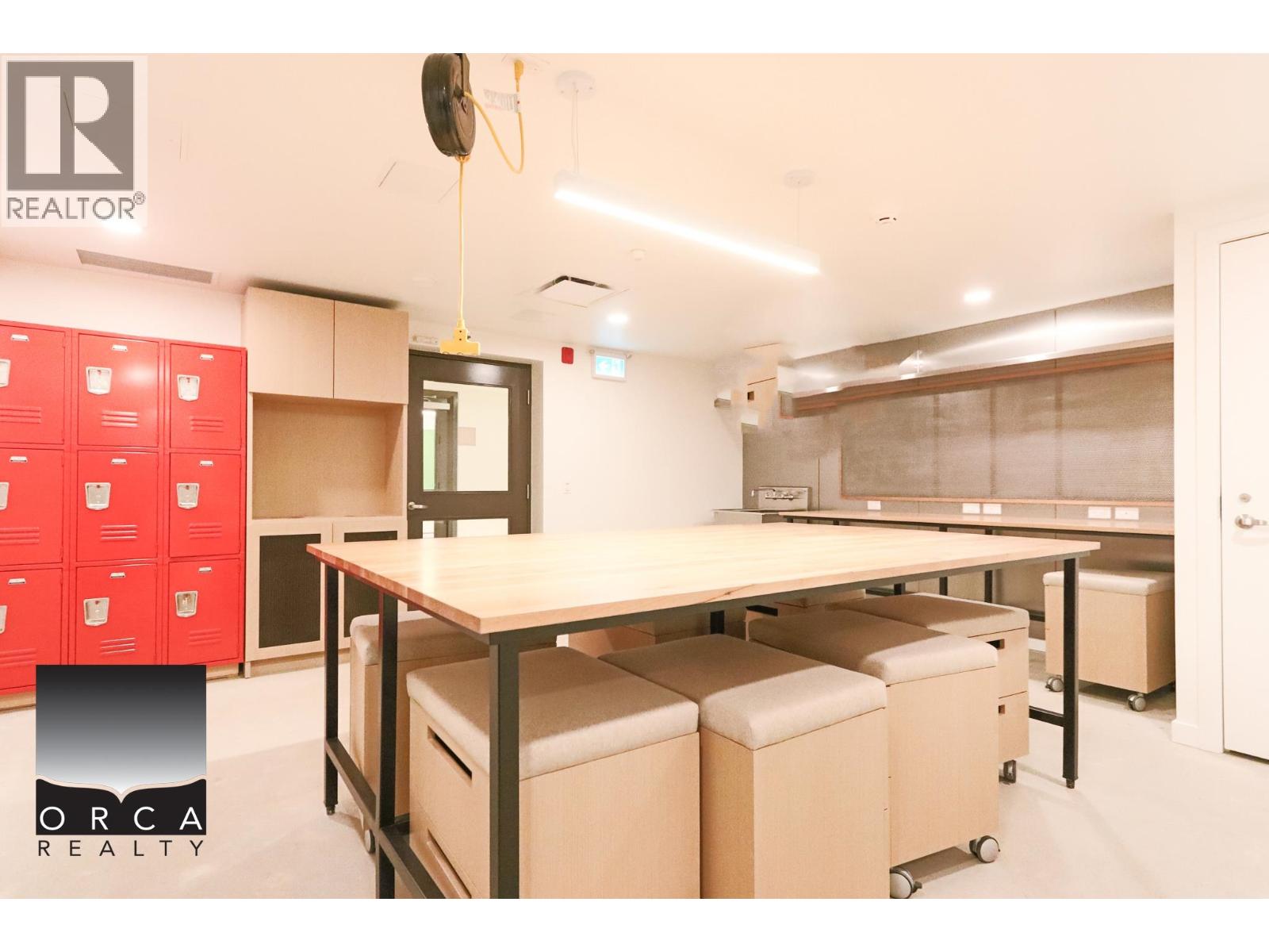 212 1500 Scott Crescent, Squamish, British Columbia  V8B 1G5 - Photo 7 - R3074889