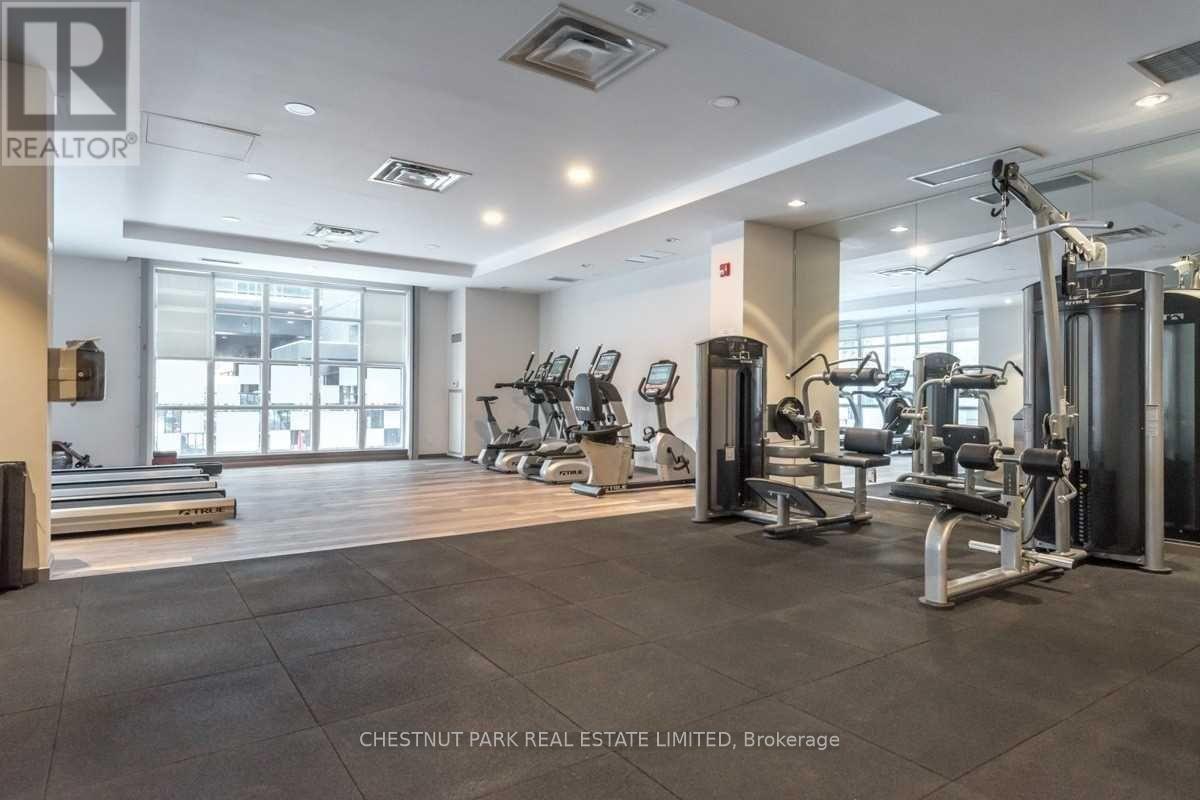 402 - 23 Brant Street, Toronto, Ontario  M5V 2L5 - Photo 15 - C12653158