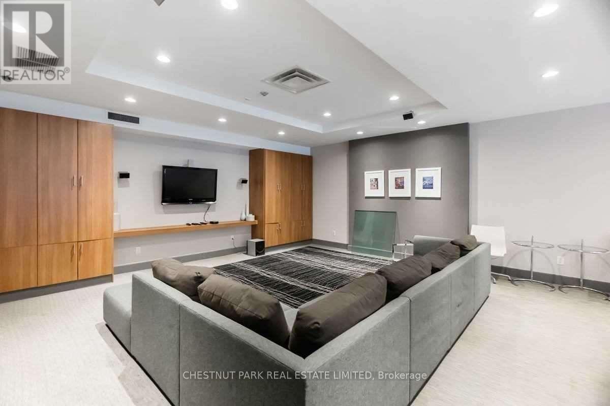 402 - 23 Brant Street, Toronto, Ontario  M5V 2L5 - Photo 19 - C12653158