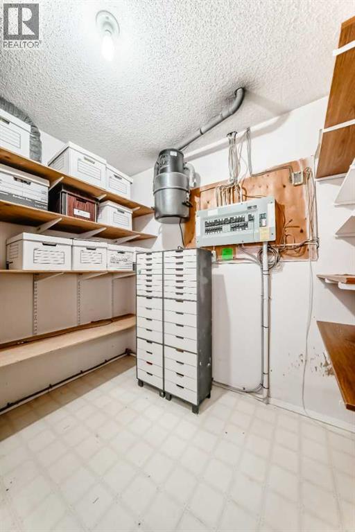 82 Sierra Morena Green Sw, Calgary, Alberta  T3H 3E5 - Photo 46 - A2262519