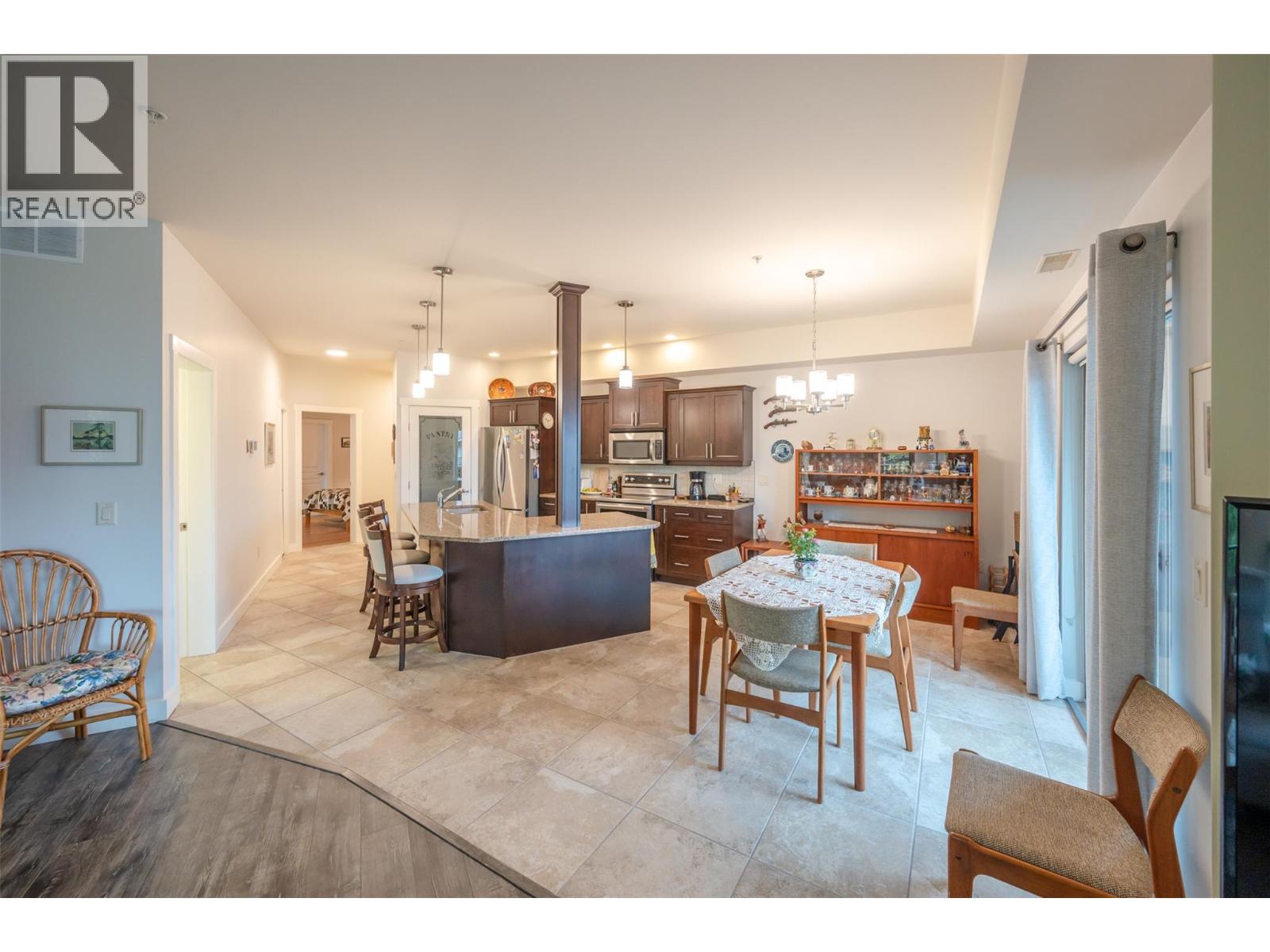 873 Forestbrook Drive Unit# 105, Penticton, British Columbia  V2A 2E9 - Photo 6 - 10371628