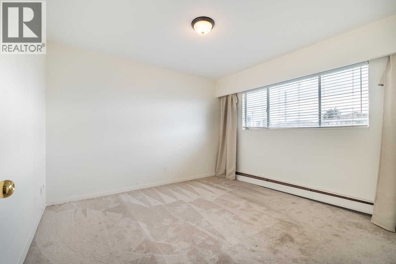 4044 Parker Street, Burnaby, British Columbia V5C 3B9 - Photo 16 - R3075147