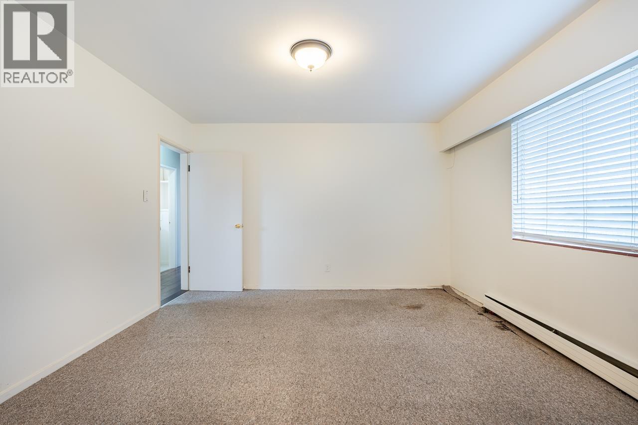 4044 Parker Street, Burnaby, British Columbia V5C 3B9 - Photo 18 - R3075147