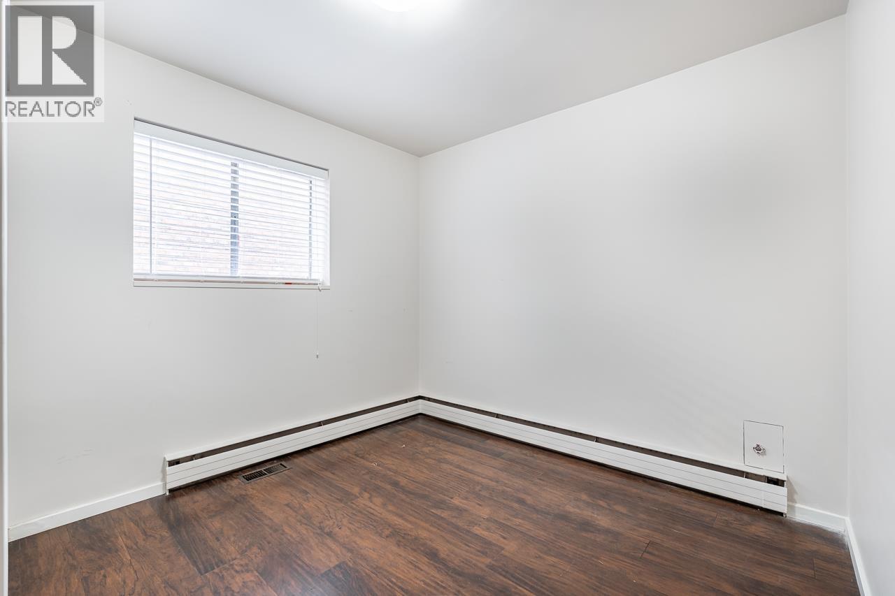 4044 Parker Street, Burnaby, British Columbia V5C 3B9 - Photo 29 - R3075147