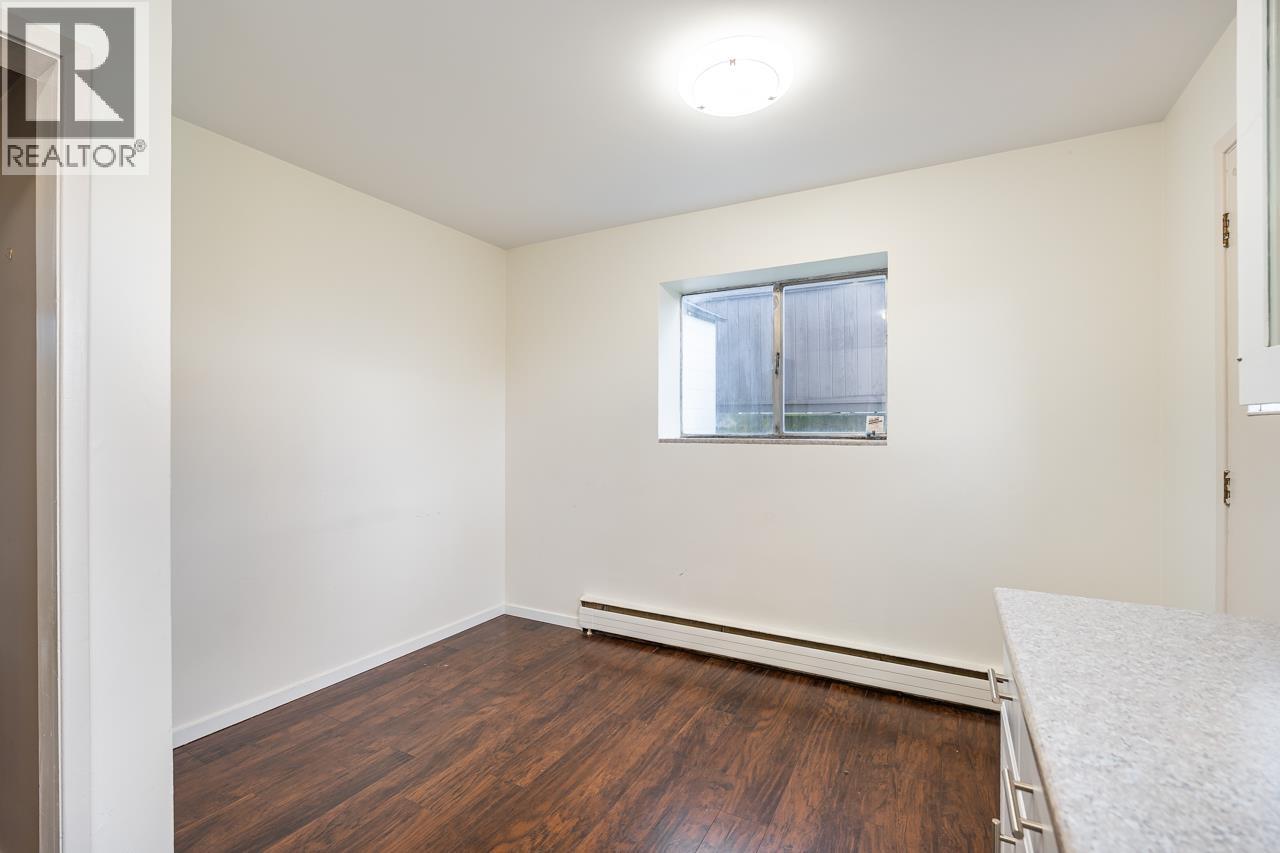 4044 Parker Street, Burnaby, British Columbia V5C 3B9 - Photo 31 - R3075147