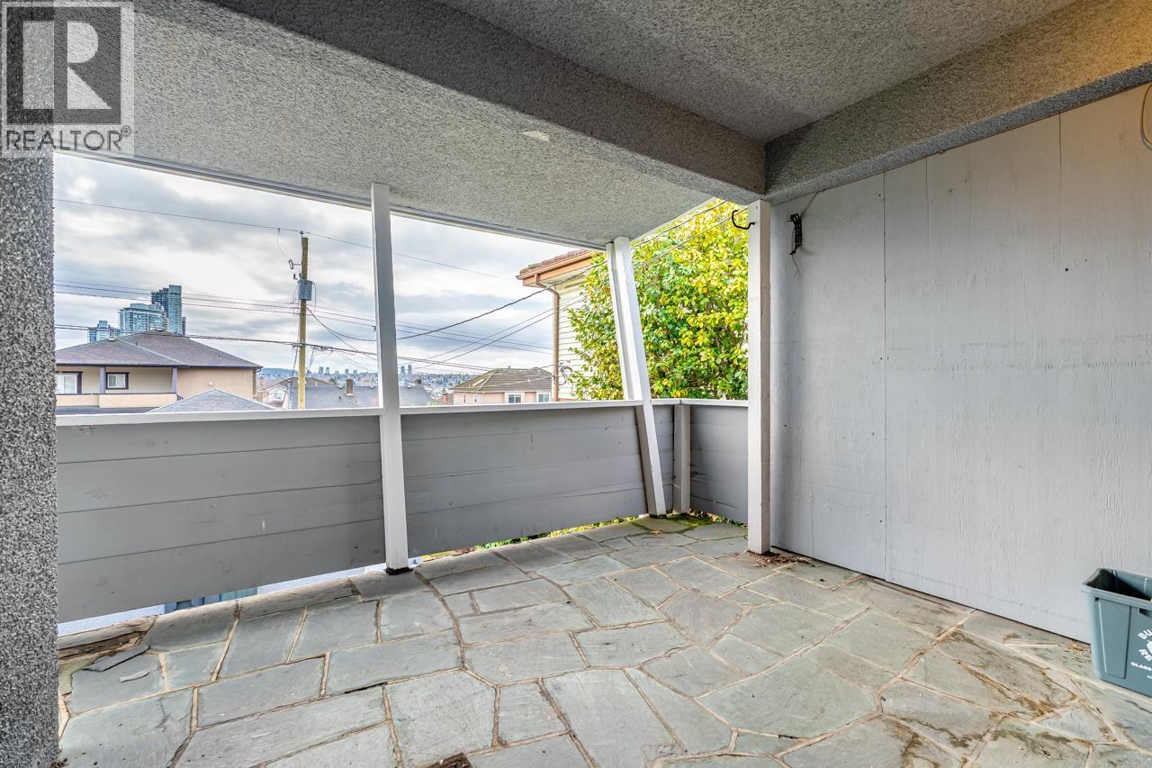 4044 Parker Street, Burnaby, British Columbia V5C 3B9 - Photo 34 - R3075147