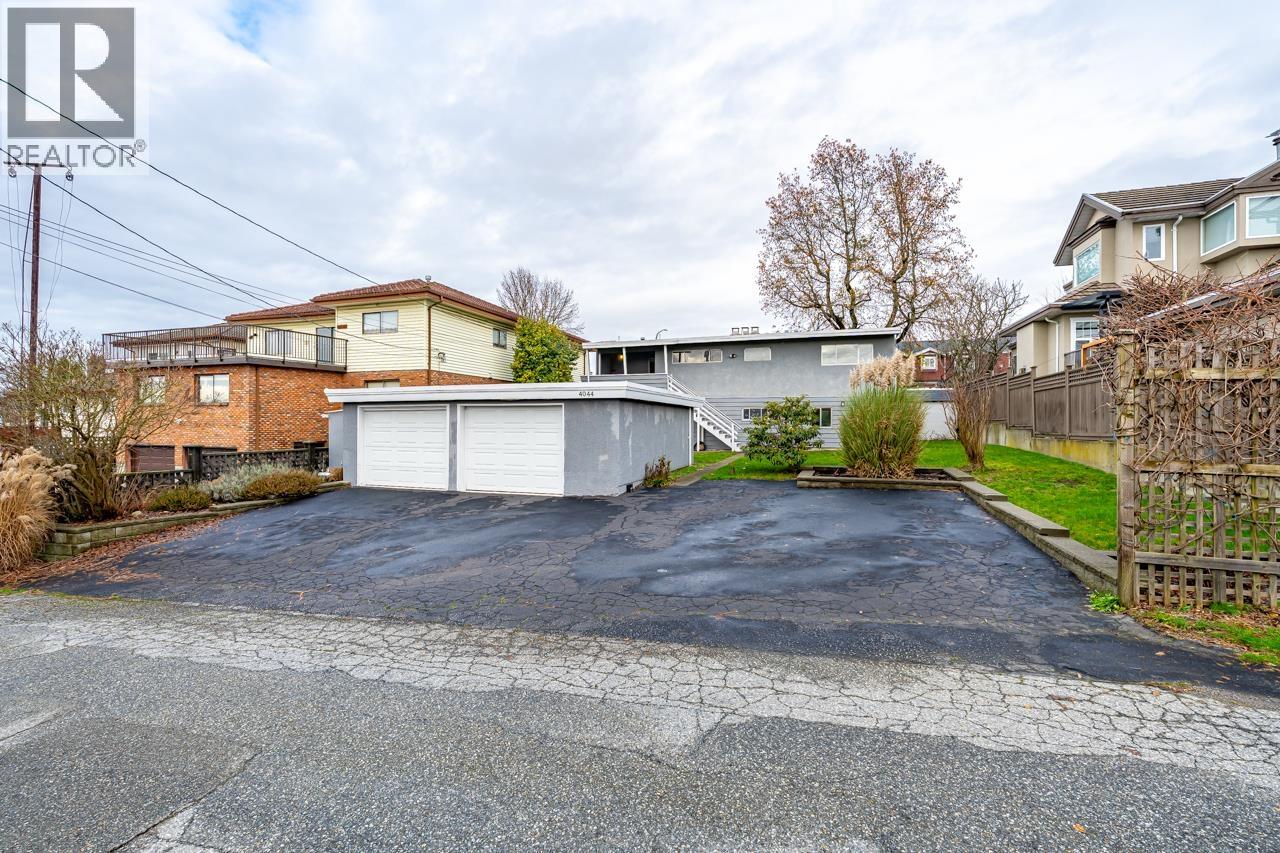 4044 Parker Street, Burnaby, British Columbia V5C 3B9 - Photo 36 - R3075147
