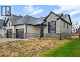 101 WESTLAWN DRIVE, Essex, Ontario