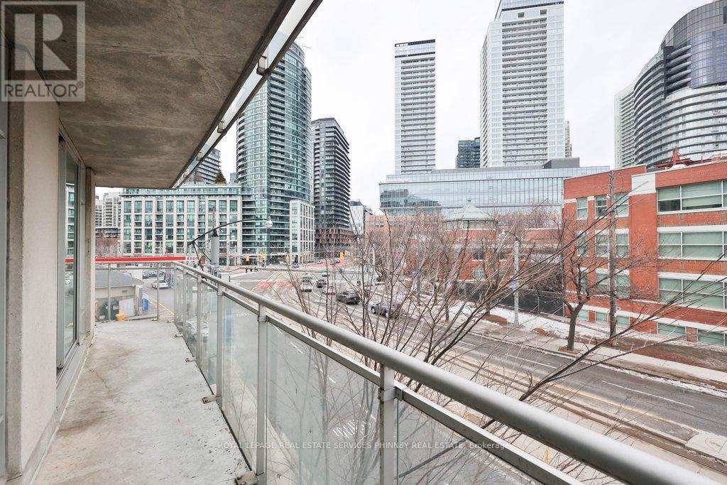 302 - 650 Queens Quay W, Toronto, Ontario  M5V 3N2 - Photo 7 - C12653250