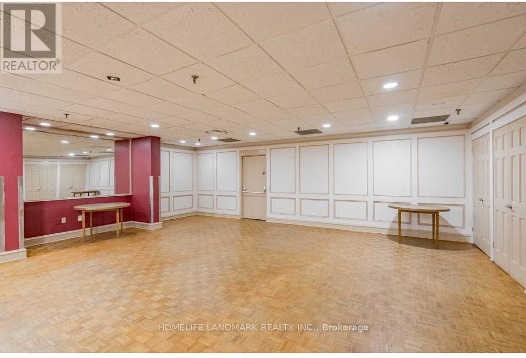 # 1402 - 177 Linus Road, Toronto, Ontario  M2J 4S5 - Photo 23 - C12653252