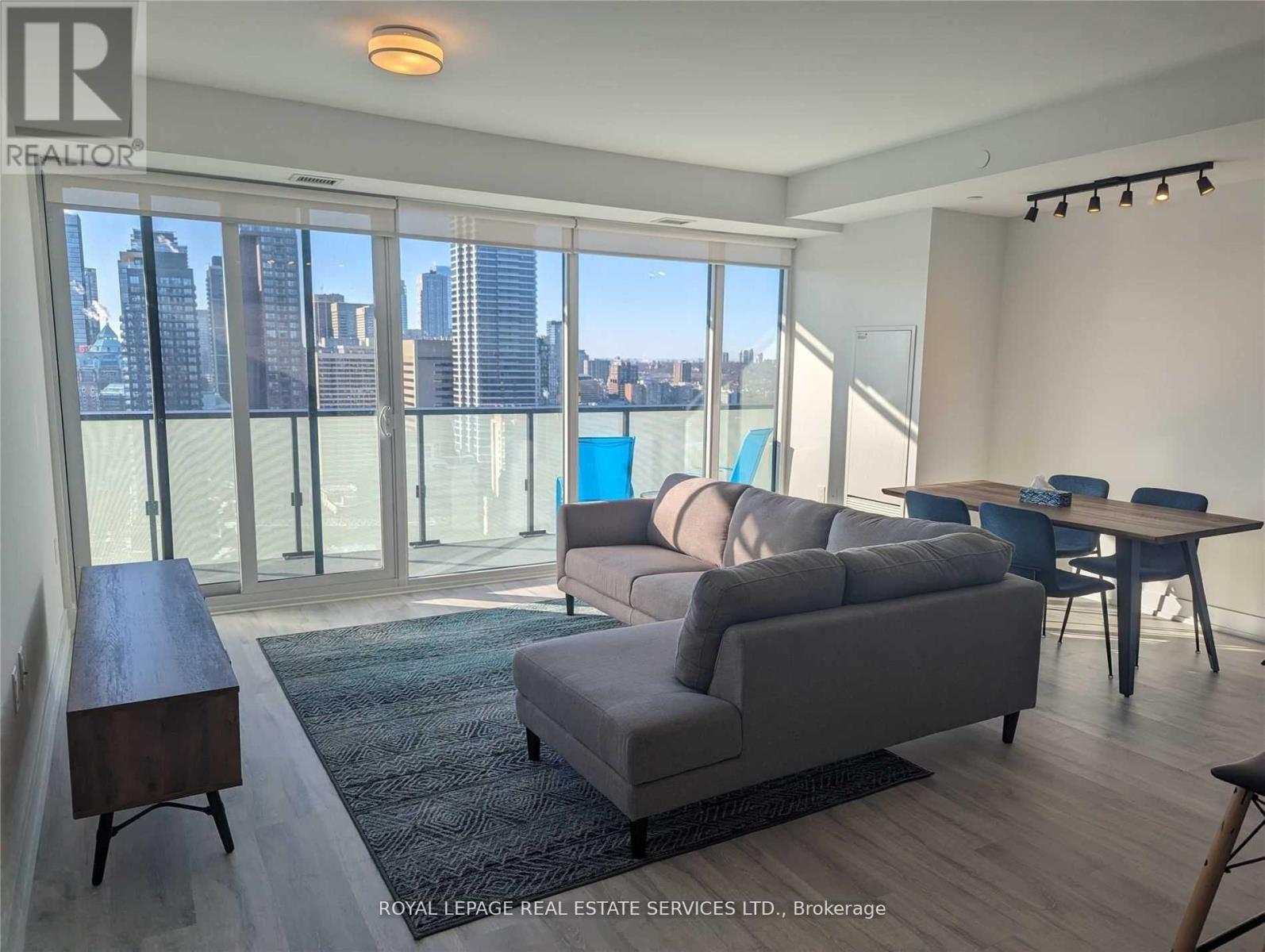 2502 - 575 Bloor Street E, Toronto, Ontario  M4W 0B2 - Photo 5 - C12653264