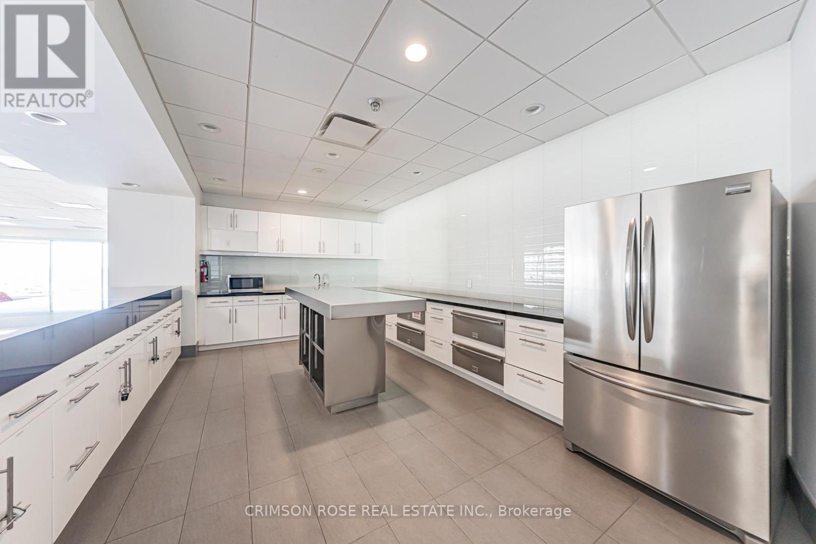 1107 - 10 Queens Quay W, Toronto, Ontario  M5J 2R9 - Photo 28 - C12506572