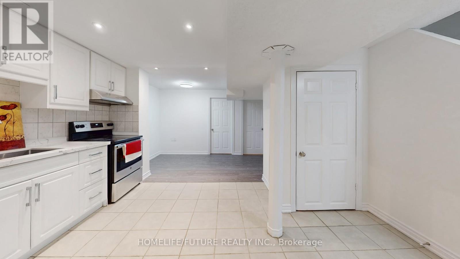 129 Northolt Crescent, Markham, Ontario  L3R 6N9 - Photo 32 - N12644508