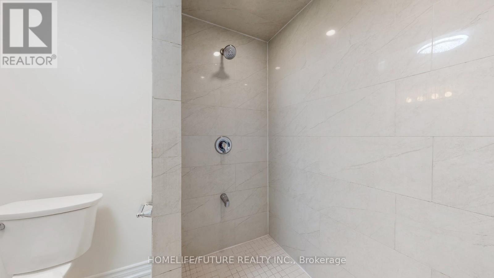 129 Northolt Crescent, Markham, Ontario  L3R 6N9 - Photo 41 - N12644508